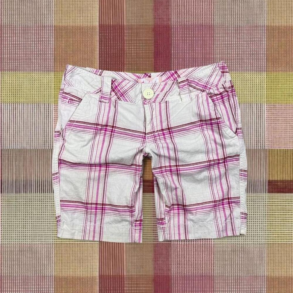 Vintage 2000’s Plaid Low-rise Shorts